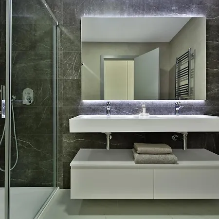 Sunset Cliffs Luxury With Sea View דירה *