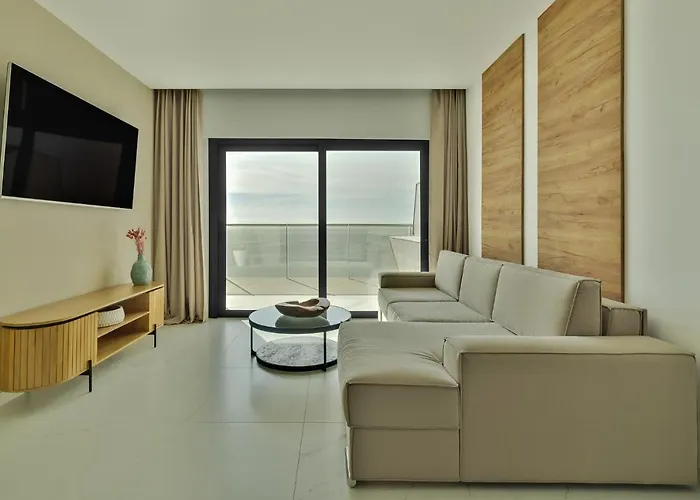 Апартаменты Sunset Cliffs Luxury With Sea View