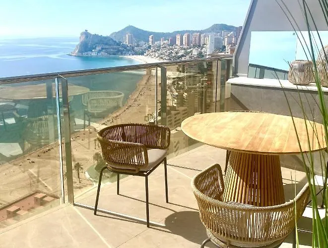 Апартаменты Sunset Cliffs Luxury With Sea View